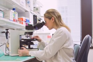 test-de-saliva-cancer-de-mama